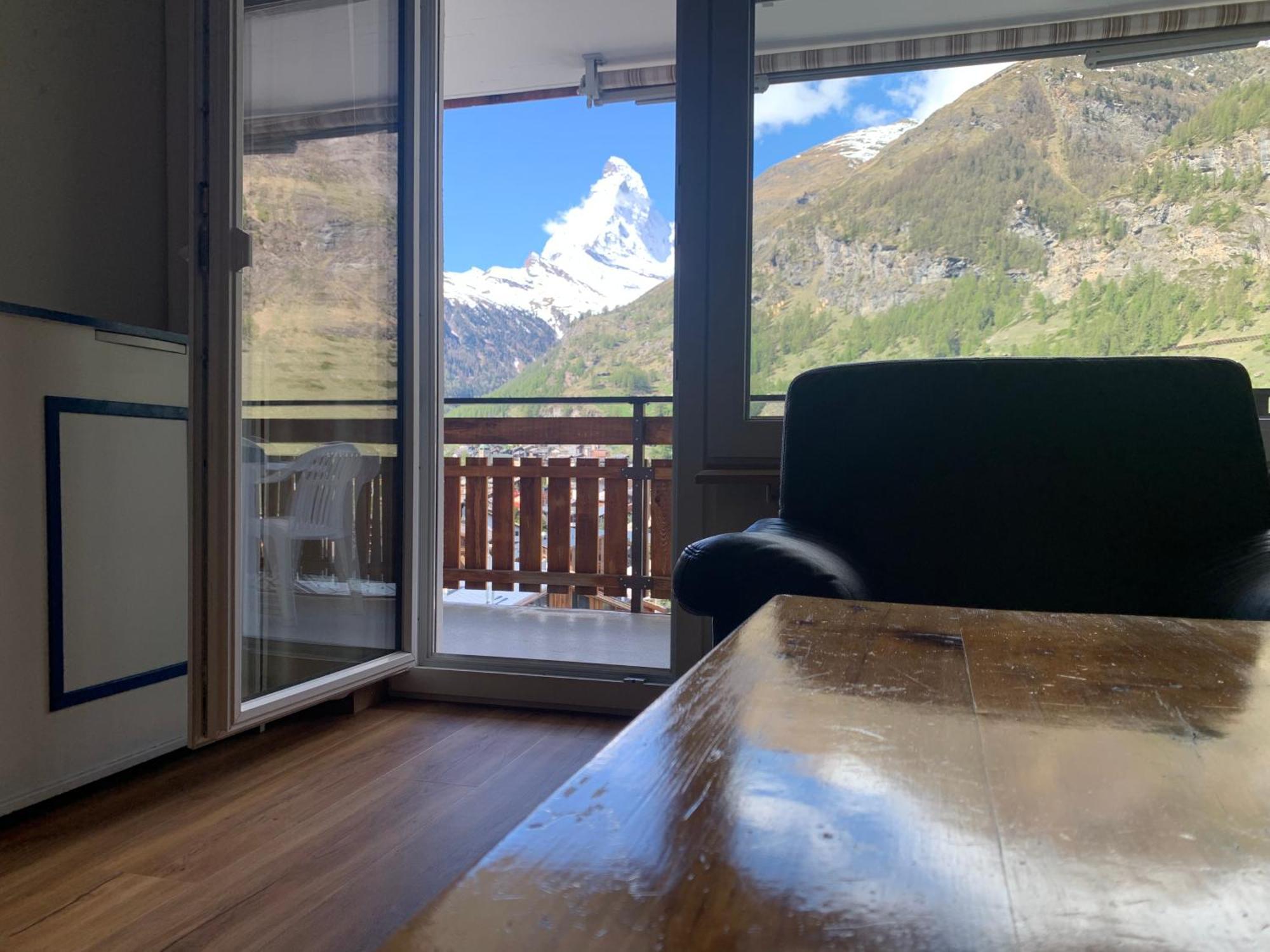Apartment Apollo Horu 19 Zermatt Bagian luar foto